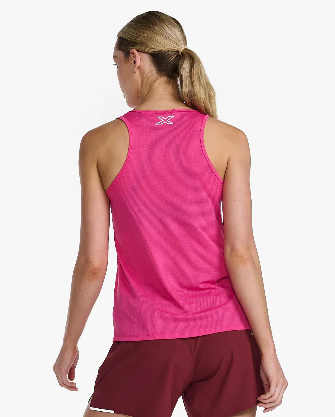 2XU Aero Singlet-Fuchsia/White Reflective