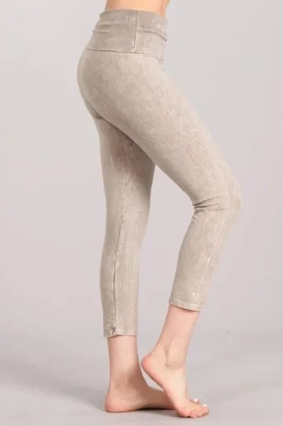 Chatoyant Foldover Waist Capri Leggings - Many Colors