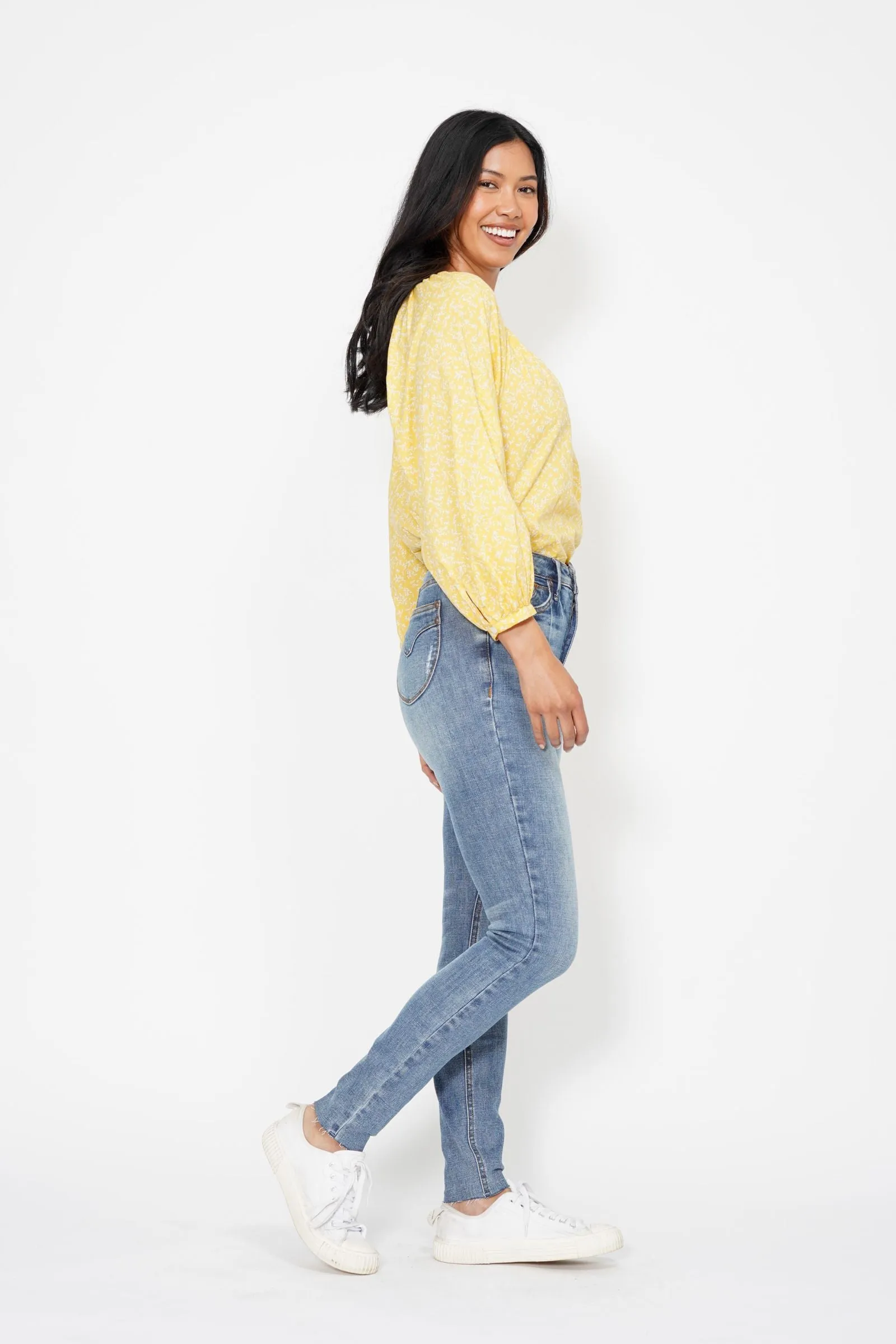 Judy Blue High Waist Tummy Control Vintage Shield Skinny Denim 88871